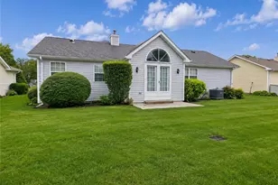 7 Daria Dr, Oakdale, NY 11769 - Photo 18