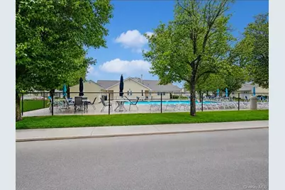 7 Daria Drive, Oakdale, NY 11769 - Photo 20