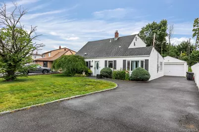 149 Coach Lane, Levittown, NY 11756 - Photo 2