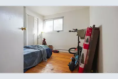 738 Pelhamdale Avenue, New Rochelle, NY 10801 - Photo 22