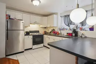 738 Pelhamdale Ave, New Rochelle, NY 10801 - Photo 20