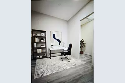 50 W 47th Street #10U, New York, NY 10036 - Photo 2