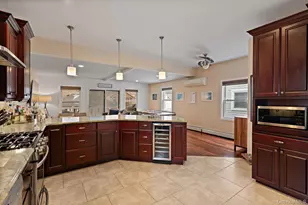 46 Wyoming Ave, Long Beach, NY 11561 - Photo 12