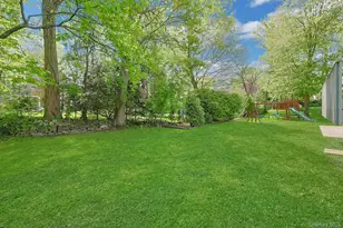 67 Belleau Ave, New Rochelle, NY 10804 - Photo 20