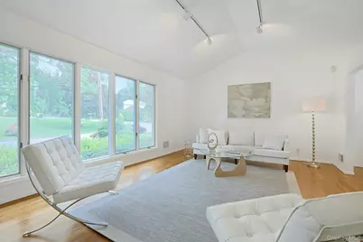 67 Belleau Avenue, New Rochelle, NY 10804 - Photo 2