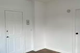 1262 New York Ave, Huntington Station, NY 11746 - Photo 4