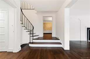 6 Fox Meadow Rd, Scarsdale, NY 10583 - Photo 2