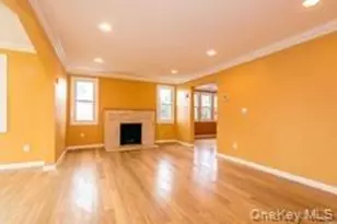 79 Onderdonk Ave, Manhasset, NY 11030 - Photo 2