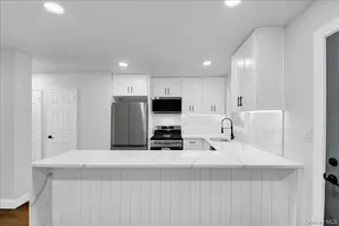 1052 E 227th St, Bronx, NY 10466 - Photo 6
