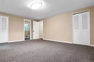 40 Seabrook Ln, Stony Brook, NY 11790 - Photo 8