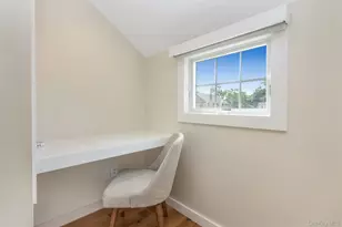 155 Bridge St, Greenport, NY 11944 - Photo 18