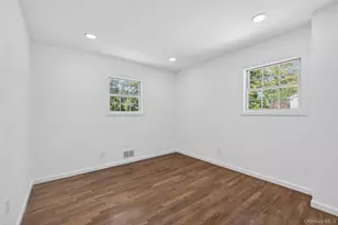 23 Champlain St, Port Jefferson, NY 11776 - Photo 26