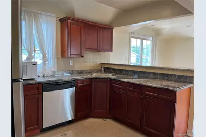 27-07 Murray Lane #Second floor, Flushing, NY 11354 - Photo 6