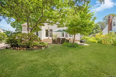 530 Elm Street, West Hempstead, NY 11552 - Photo 28