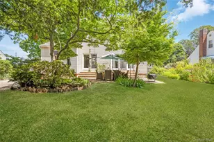 530 Elm St, West Hempstead, NY 11552 - Photo 28