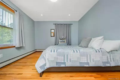530 Elm Street, West Hempstead, NY 11552 - Photo 18