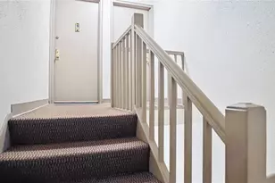 90 Avon Cir, Port Chester, NY 10573 - Photo 4