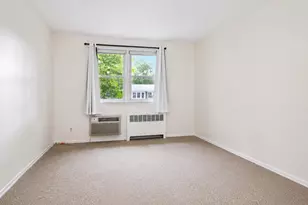 90 Avon Cir, Port Chester, NY 10573 - Photo 26