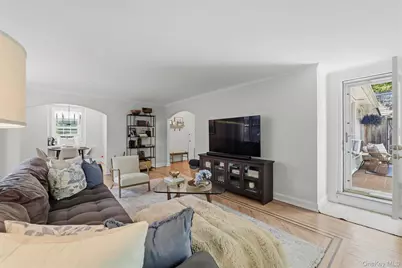 104 Pinewood Rd #3C, Hartsdale, NY 10530 - Photo 16