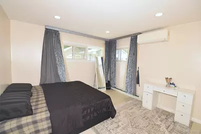 32 W Cabot Lane, Westbury, NY 11590 - Photo 14