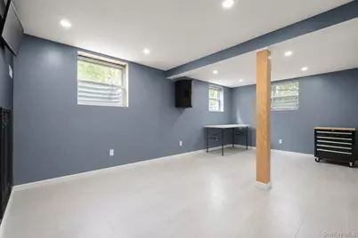 4478 Express Drive S, Ronkonkoma, NY 11779 - Photo 24