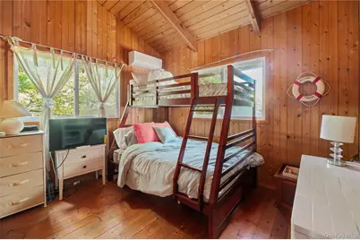 27 Ontario Street, Ocean Beach, NY 11770 - Photo 14