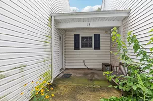 15 Forge Ln, Coram, NY 11727 - Photo 30