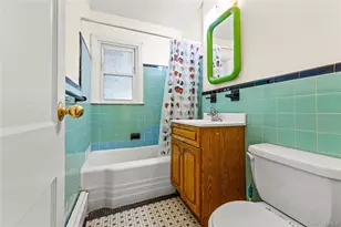 63 Bar Beach Rd, Port Washington, NY 11050 - Photo 8