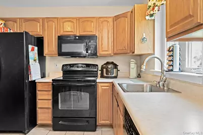 152 Highland Avenue, Monroe, NY 10950 - Photo 18