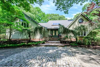 33 Meadow Farm Road, East Islip, NY 11730 - Photo 1