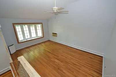39 Sheryl Crescent, Smithtown, NY 11787 - Photo 12
