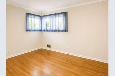 7-08 127th Street, College Point, NY 11356 - Photo 8