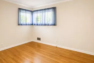 7-08 127th St, College Point, NY 11356 - Photo 8