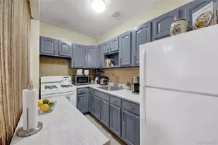 453 E 181st St, Bronx, NY 10457 - Photo 20