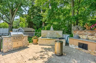 2696 Clubhouse Rd, Merrick, NY 11566 - Photo 38