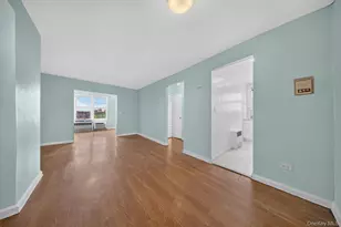 51-33 Goldsmith St, Elmhurst, NY 11373 - Photo 4