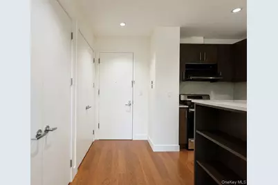 140-21 32nd Avenue #5CN, Flushing, NY 11354 - Photo 4