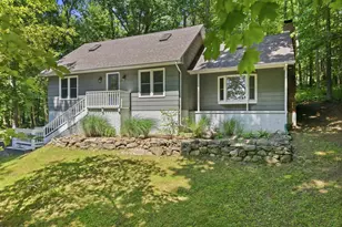 3 Dogwood Hollow, New Paltz, NY 12561 - Photo 2