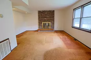 25 Georges Rd, Middletown, NY 10941 - Photo 4