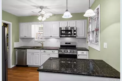 501 E Penn Street, Long Beach, NY 11561 - Photo 6