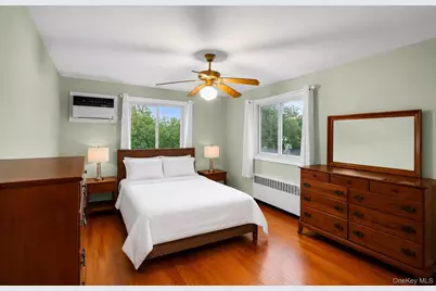 501 E Penn Street, Long Beach, NY 11561 - Photo 18