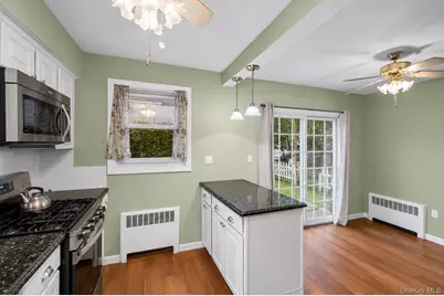 501 E Penn Street, Long Beach, NY 11561 - Photo 8