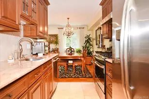 320 E Shore Rd, Great Neck, NY 11023 - Photo 18