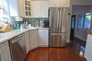 68 Van Buren St, Pearl River, NY 10965 - Photo 10