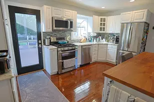 68 Van Buren St, Pearl River, NY 10965 - Photo 2