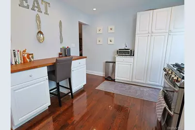 68 Van Buren Street, Pearl River, NY 10965 - Photo 8