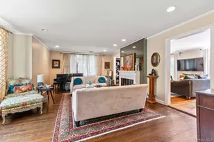 19 Margaret Ave, Lawrence, NY 11559 - Photo 4