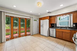 18 Dogwood Rd, Searingtown, NY 11507 - Photo 8