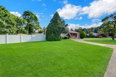 175 Franklin Street, Patchogue, NY 11772 - Photo 6