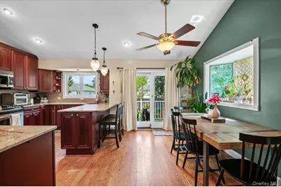215 N Boston Avenue, Massapequa, NY 11758 - Photo 10